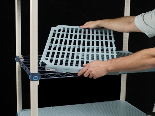 MetroMax Q Industrial Polymer Shelves 